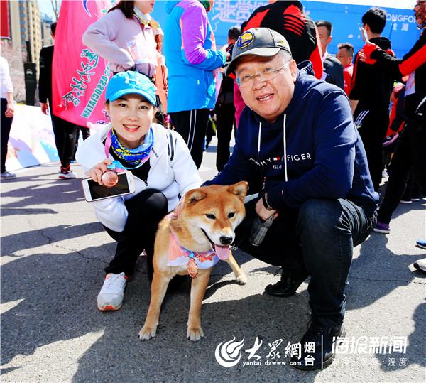 两个月大狗狗的成长指南，从萌宠到忠诚伴侣